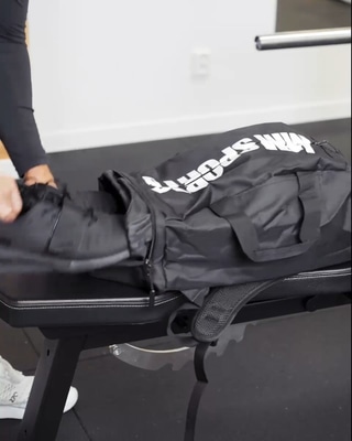 Selkäreppu, jossa säilytyslokero kengille